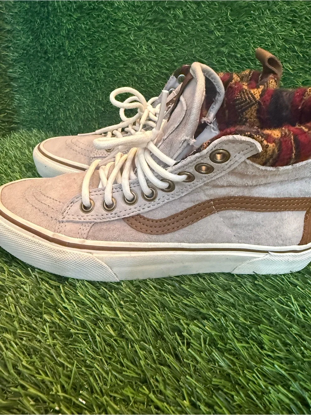 Vans Unisex SK-8 grey Suede Sk8-Hi MTE patterned knit collar Sneakers m5 w 6.5